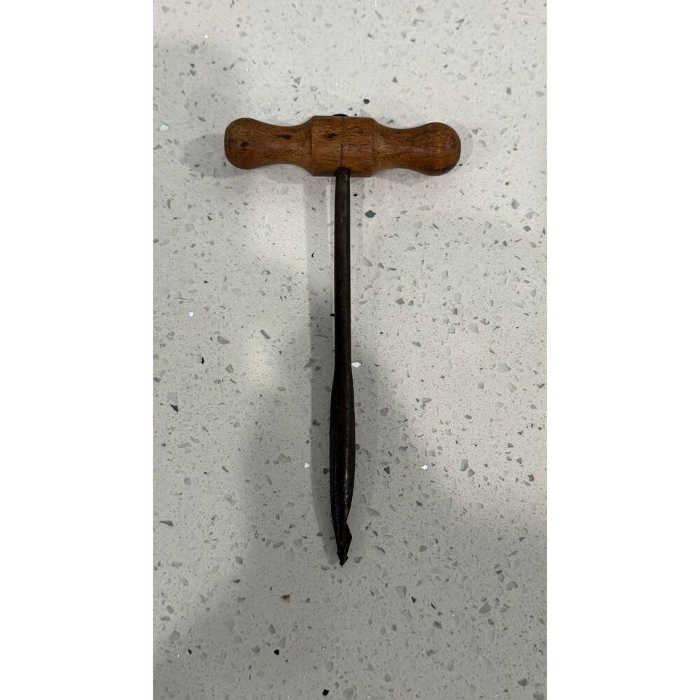 Antique Hand Gimlet Auger Drill Civil War Era Artillery Cannon Tool Metal Wood - Picture 2 of 2